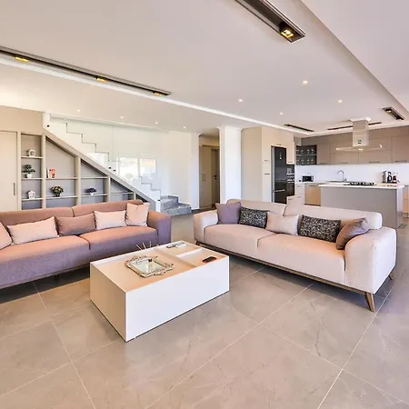 Sleeps 8 With Pool Air Con And Wifi * Kalkan